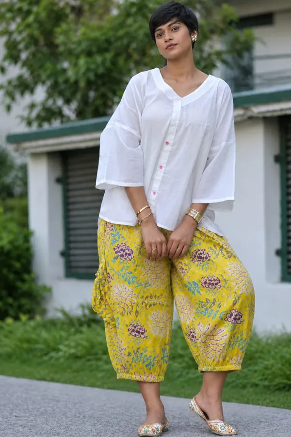 White_Floral_cotton_Kurta_With_Yellow_Printed_Baloon_pant_Set_For_Women