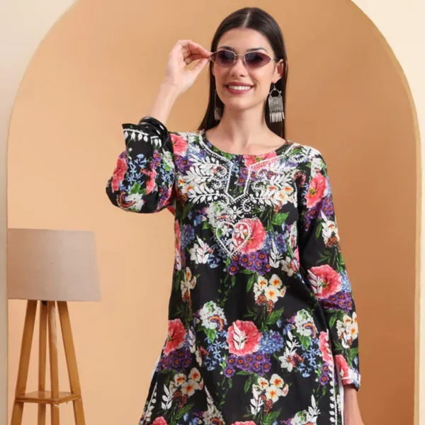 Black_Rayon_Floral_Printed_Short_Kurti_For_Women