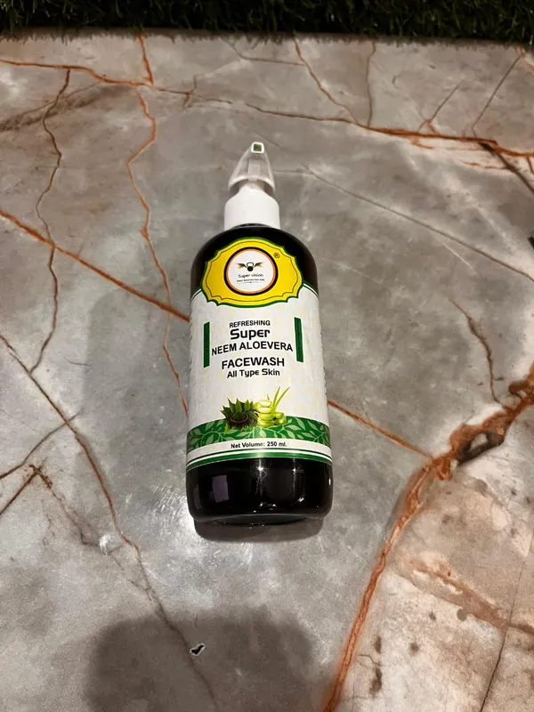 Super_Vision_Neem_Aloe_Vera_Refreshing_Face_Wash_All_Skin_Types