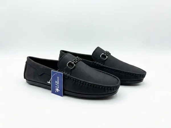 Black_Synthetic_Leather_Chain-Detail_Slip-On_Loafers_For_Men