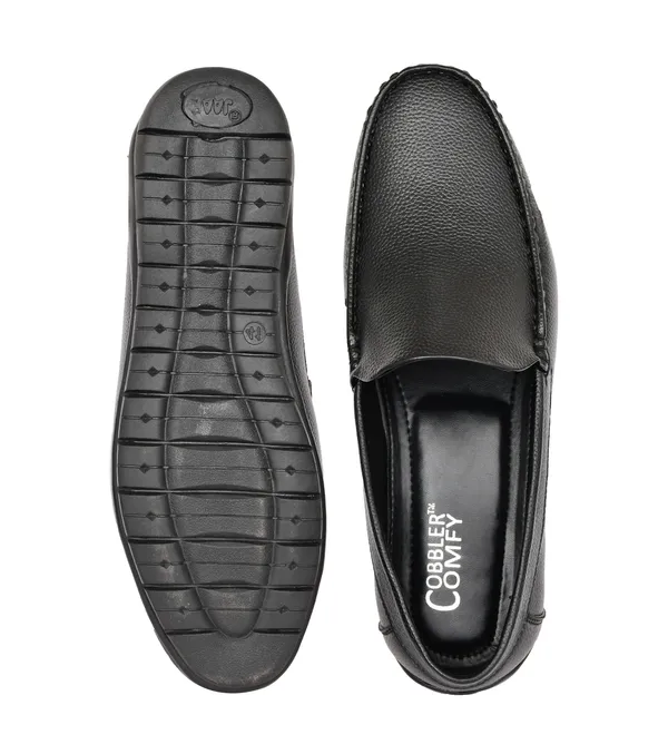 Black_Leather_Slip-On_Loafers_For_Men