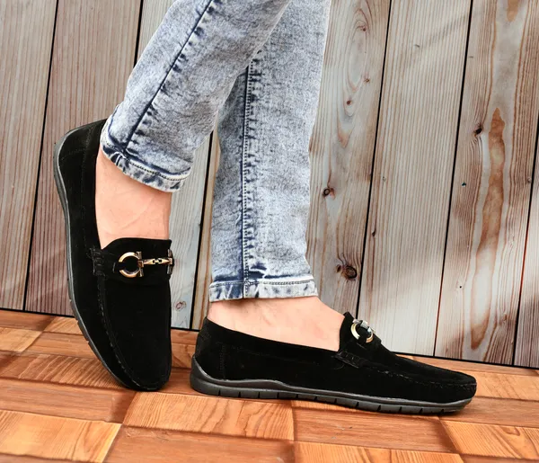 Black_Suede_Metal_Buckle_Slip-On_Loafers_For_Men