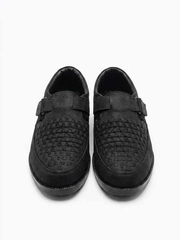 Faux_Leather_Cross_Roman_Sandal's_Suede_Black