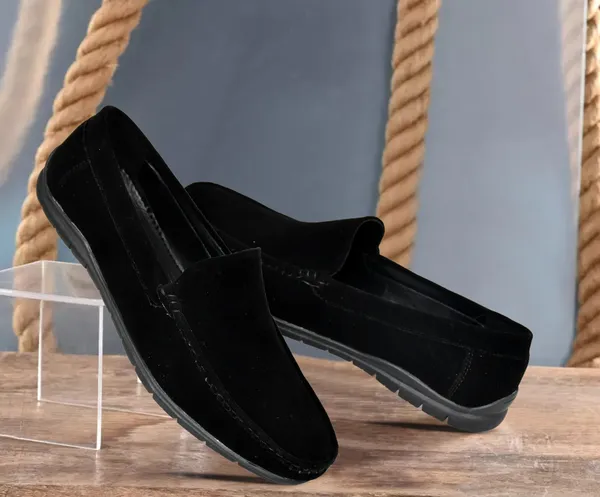 Black_Suede_Slip-On_Casual_Loafers_For_Men