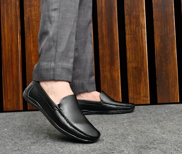 Black_Leather_Slip-On_Loafers_For_Men