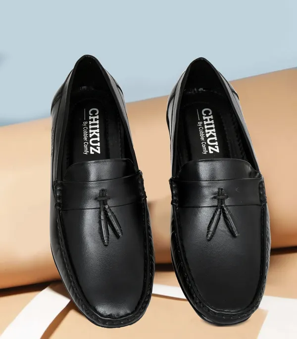 Black_Leather_Tassel_Slip-On_Loafers_For_Men