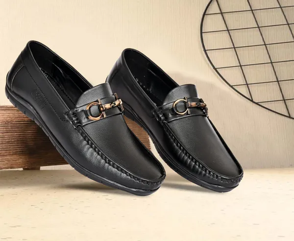 Black_Leather_Buckle_Slip-On_Loafers_For_Men
