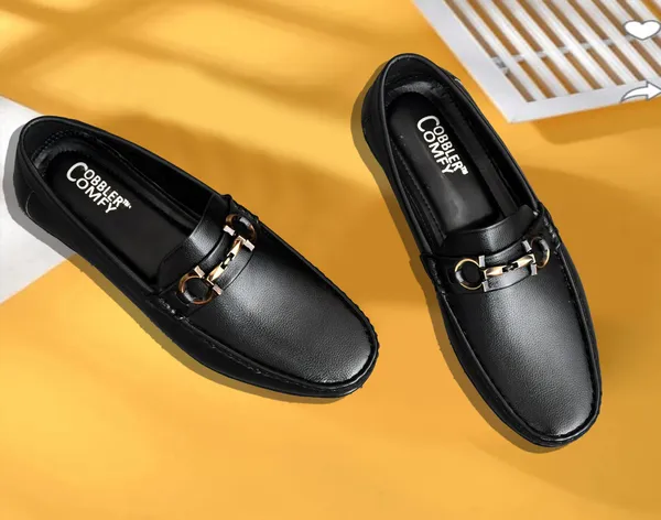 Black_Leather_Buckle_Slip-On_Loafers_For_Men