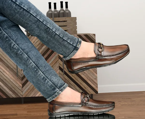 Brown_Leather_Slip-On_Loafers_For_Men