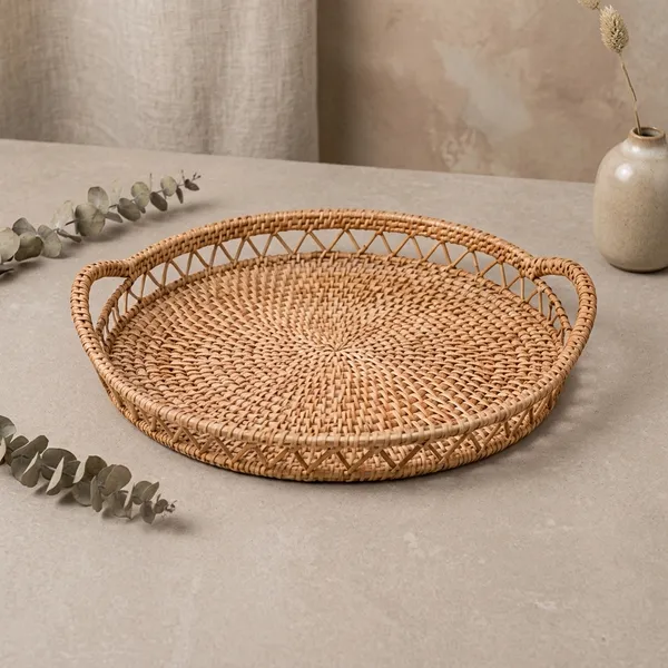 Natural_Woven_Rattan_Round_Serving_Tray_With_Handles