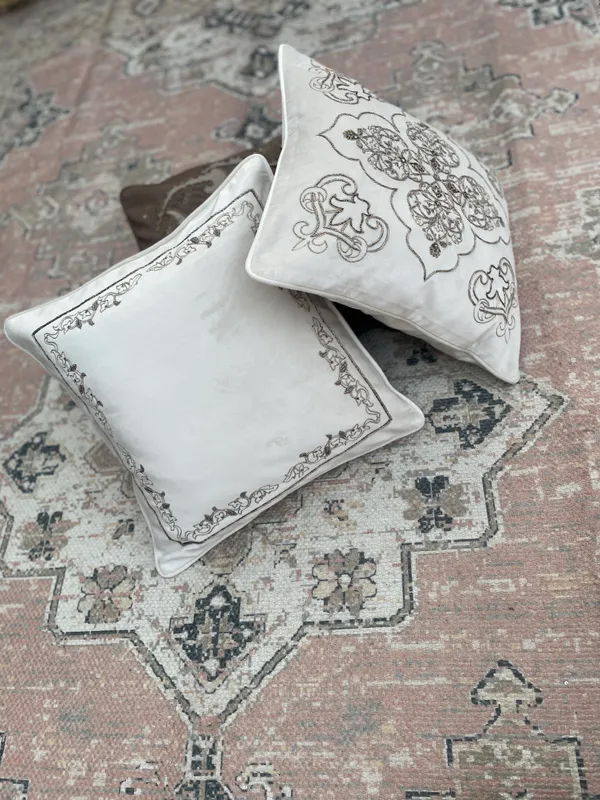 Jahangir_Taupe_White_Cushion_Cover_Size_18X18_Inches