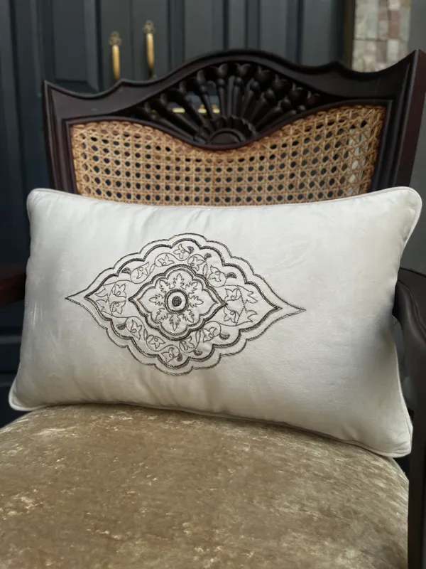 Jahangir_Taupe_White_Cushion_Cover_Size_24X14_Inches