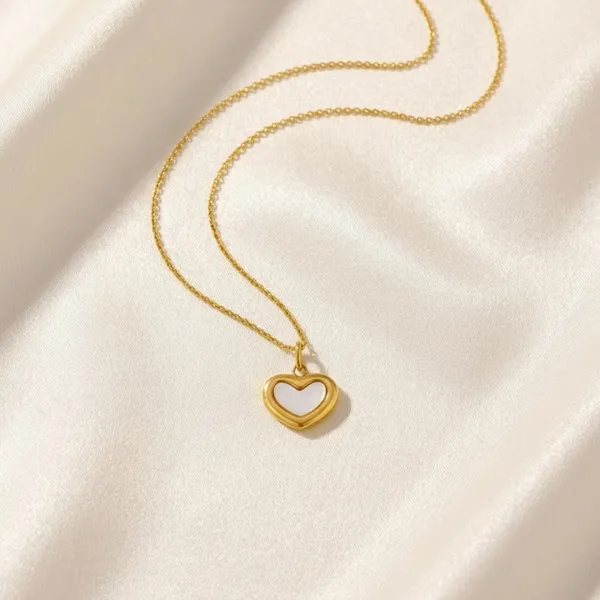 Gold_Brass_Anti-Tarnish_Heart_Motif_Necklace_For_Women