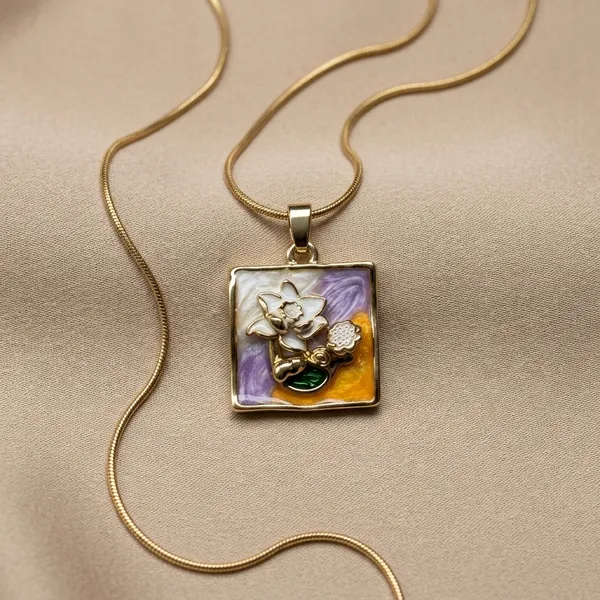 Gold_Brass_Enamel_Floral_Pendant_Necklace_For_Women