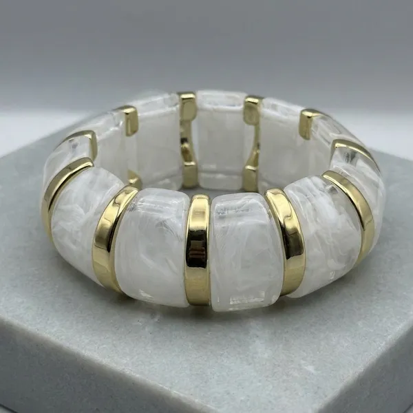 Grey_Gold_Brass_Resin_Elastic_Bangle_For_Women