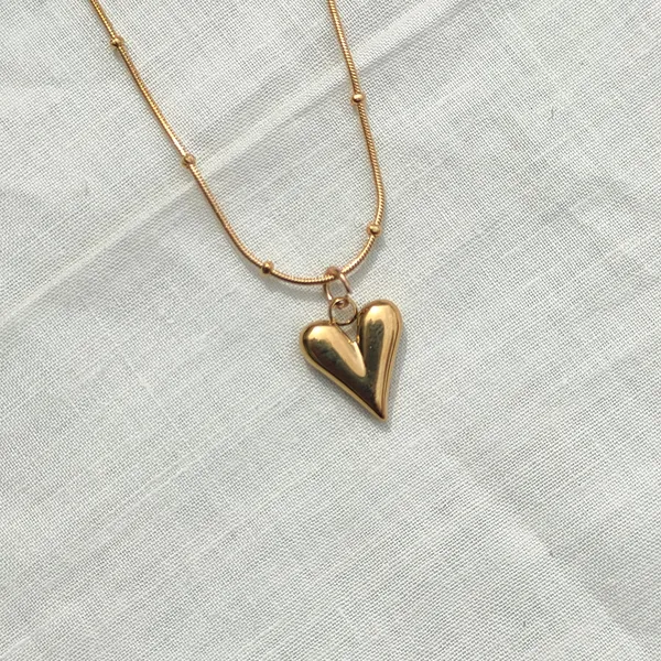 Gold_Brass_Heart_Pendant_Anti-Tarnish_Necklace_For_Women