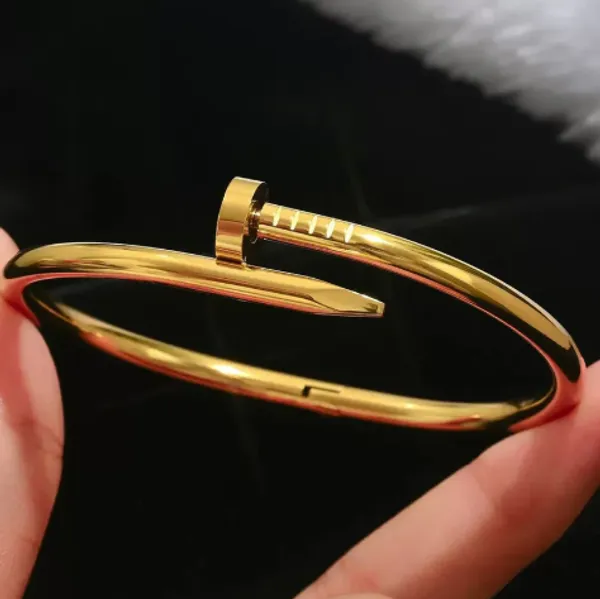 Gold_Brass_Anti-Tarnish_Bracelet_For_Women