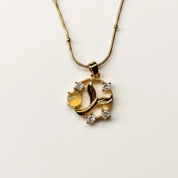 Gold_Brass_Rose_Motif_Anti-Tarnish_Necklace_For_Women