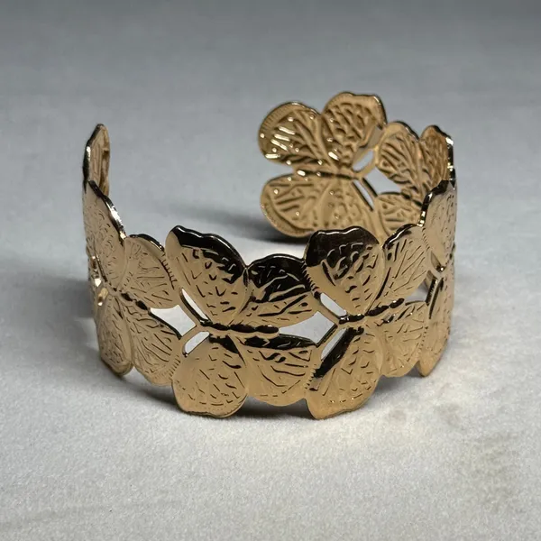 Gold_Brass_Anti-Tarnish_Openable_Cuff_Bangle_For_Women