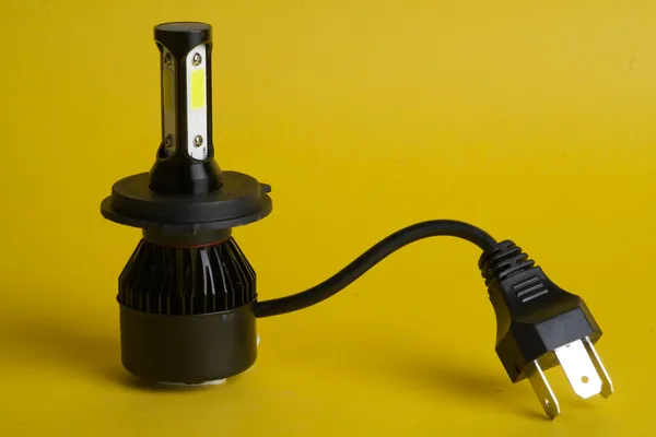 e-Zones_LED_12V_40/40W_White_Headlight_Bulb