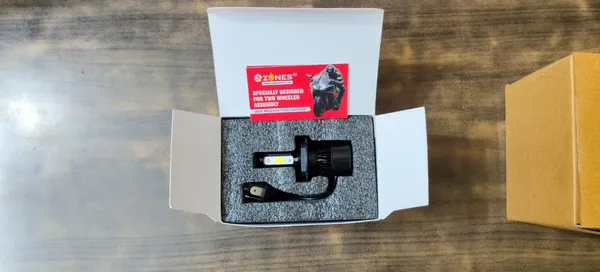 e-Zones_LED_12V_40/40W_White_Headlight_Bulb