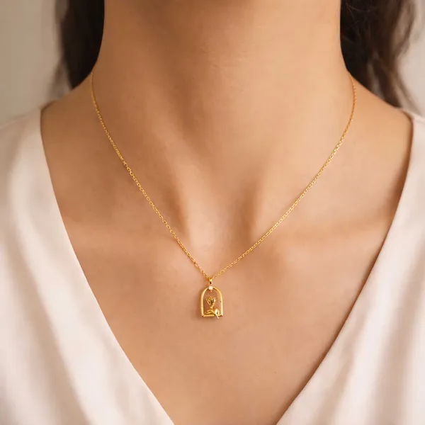 Opera_Rose_Necklace