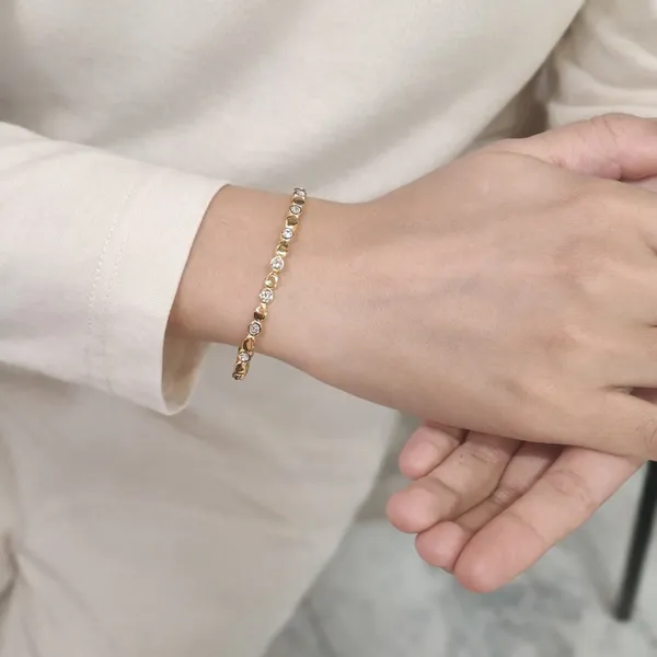 Golden_Waves_Bracelet