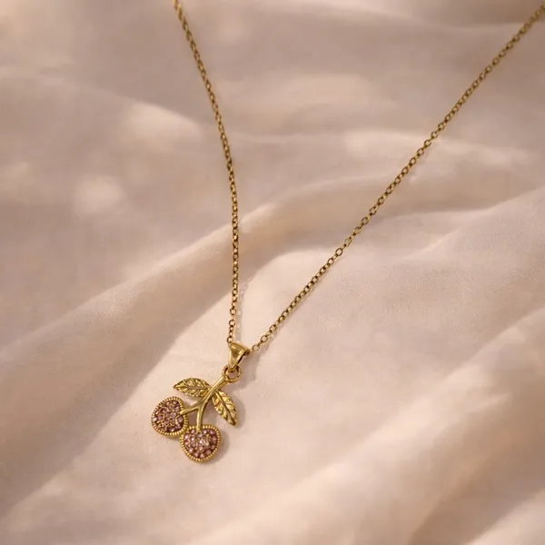 Cherry_Kiss_Necklace