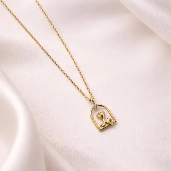 Opera_Rose_Necklace