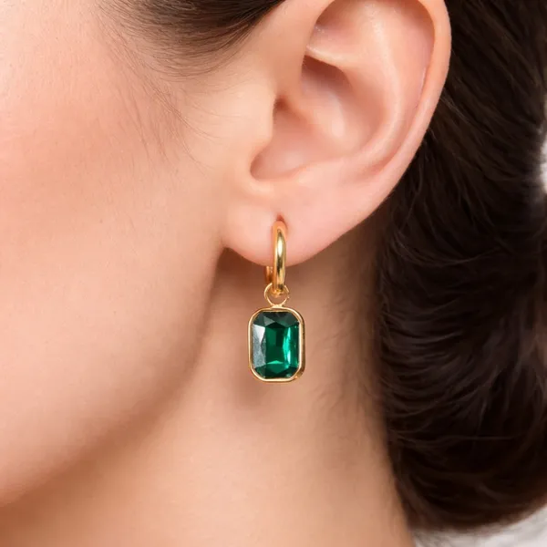 Emerald_Classic_Hoops