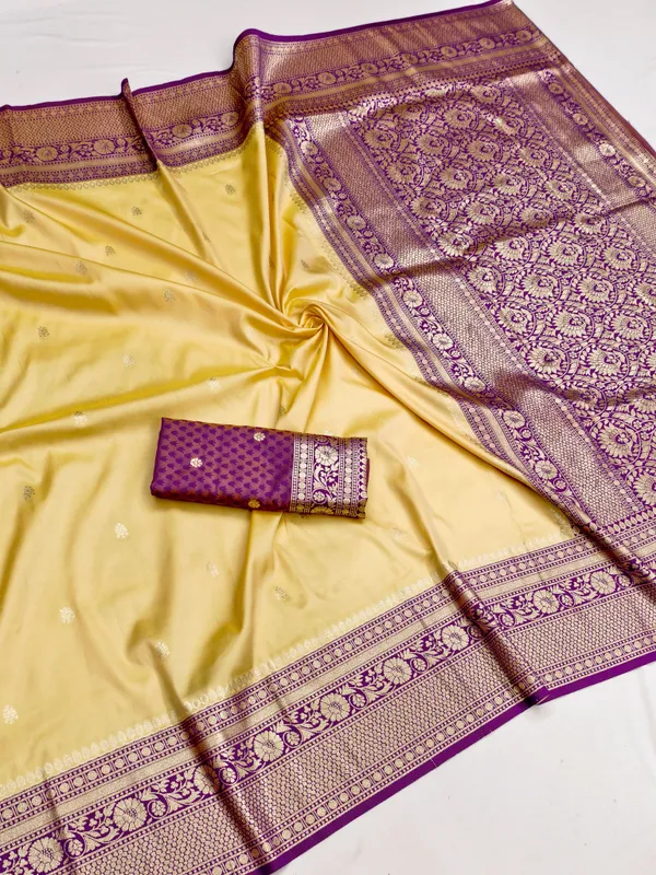 Beige_Color_Premium_Soft_Banarasi_Silk_Meenakari_Zari_Weaving_Saree_(Product_Name_:-_30037)