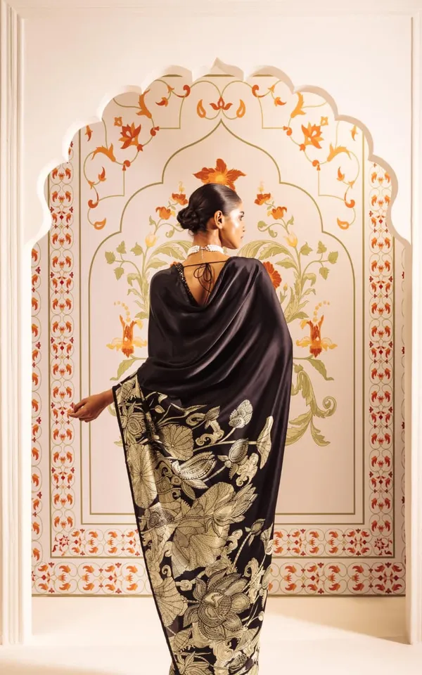 Black_Color_Original_Japan_Satin_(Devsena_Satin)_Digital_Print_Designer_Saree_(Product_Code:-140003)