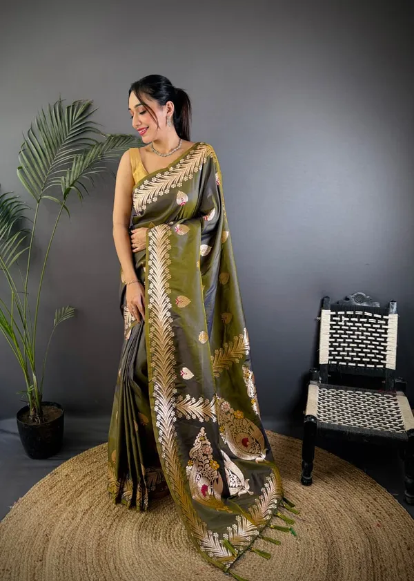Mehendi_Green_Color_Soft_Banarasi_Silk_Gold_Zari_Meenakari_Weaving_Saree_(Product_Code:-_30021)