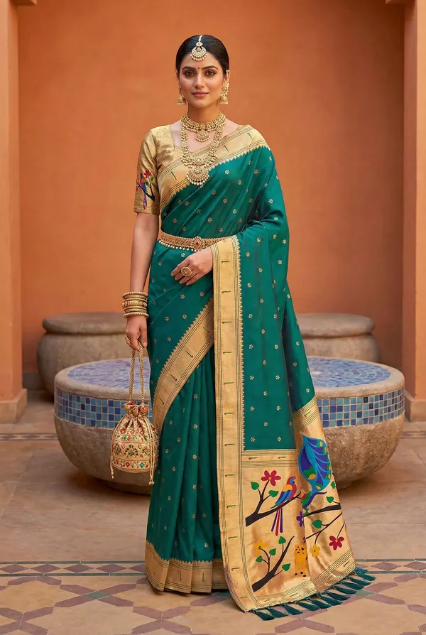Peacock_Green_Color_Soft_Paithani_Silk_Meenakari_Peacock_Saree_(Product_Name:-10023)