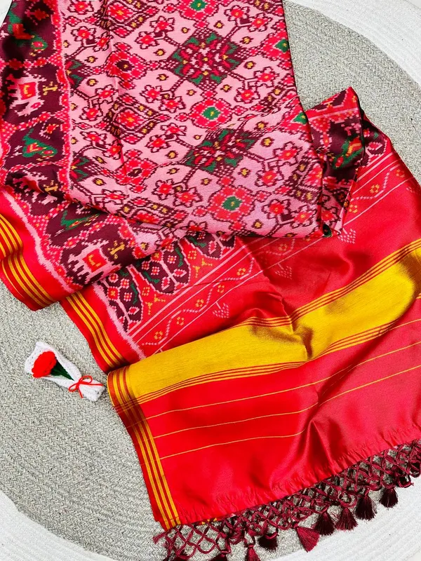 Pink_Color_Premium_Pure_Patola_Silk_Double_Ikkat_Designer_Saree_(Product_Code:-40003)