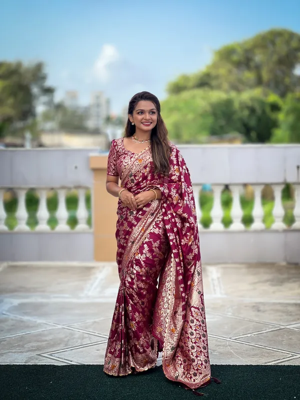 Pure_Viscose_Dola_Silk_Meenakari_Weaving_Saree_(Product_Code:-90005)
