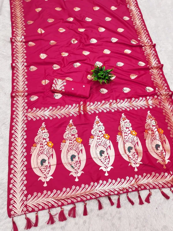 Rani_Pink_Color_Soft_Banarasi_Silk_Gold_Zari_Meenakari_Weaving_Saree_(Product_Code:-_30025)