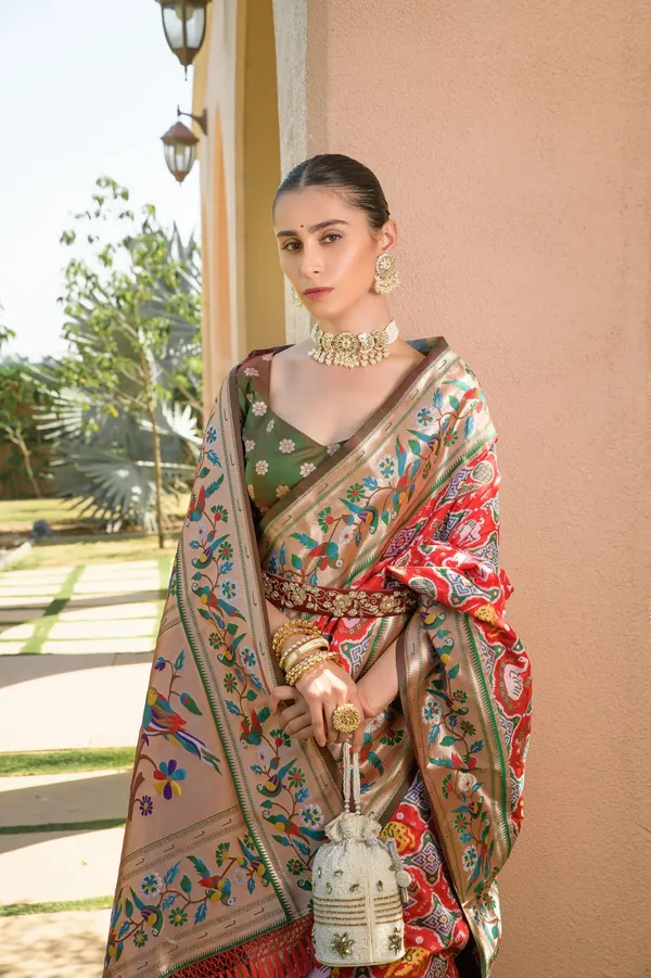 Red_color_paithani_silk_saree_with_zari_weaving_work_(Product_code:-_10017)