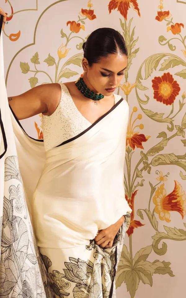 White_Color_Original_Japan_Satin_(Devsena_Satin)_Digital_Print_Designer_Saree_(Product_Code:-140004)