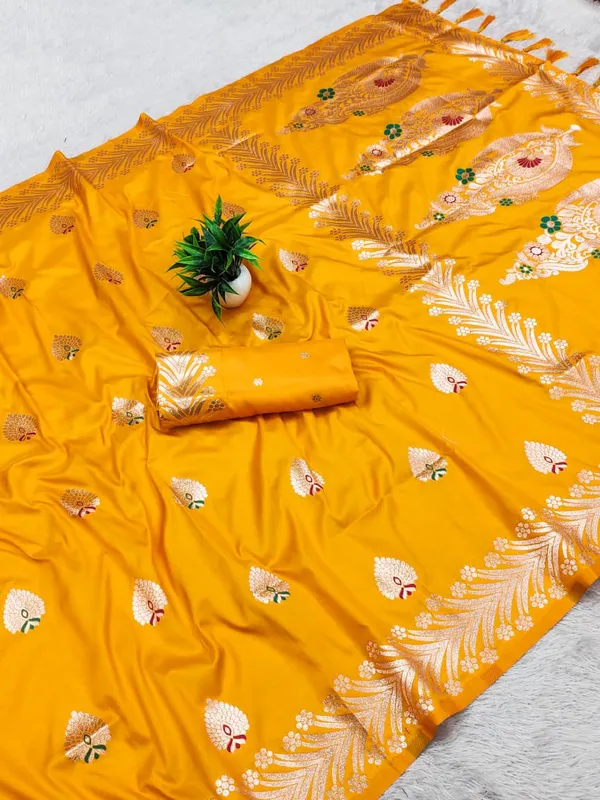 Yellow_Color_Soft_Banarasi_Silk_Gold_Zari_Meenakari_Weaving_Saree_(Product_Code:-_30020)