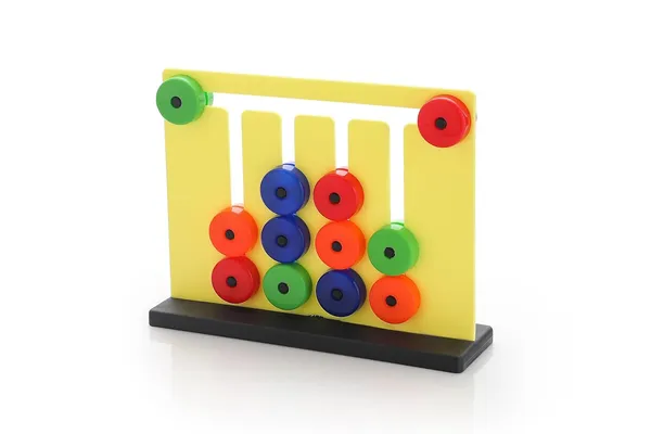 Multicolour_Four_In_A_Row_Strategy_Game_For_Kids