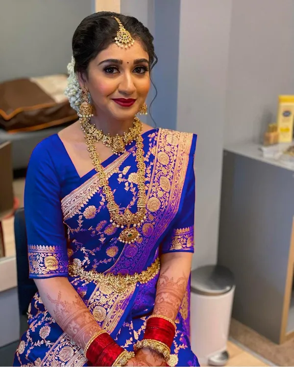 Royal_Blue_Soft_Lichi_Silk_Saree_with_Rich_Pallu_and_Jacquard_Work_for_Women