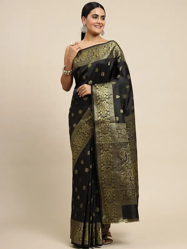 Black_Soft_Lichi_Silk_Saree_For_Women