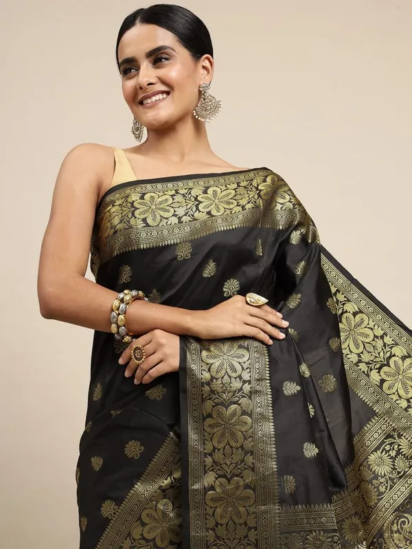 Black_Soft_Lichi_Silk_Saree_For_Women