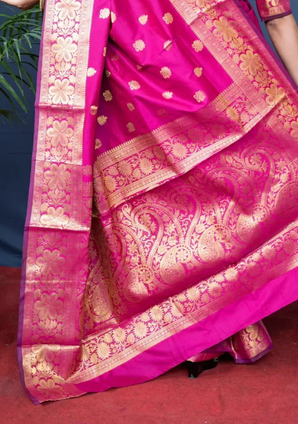Pink_Soft_Lichi_Silk_Saree_For_Women