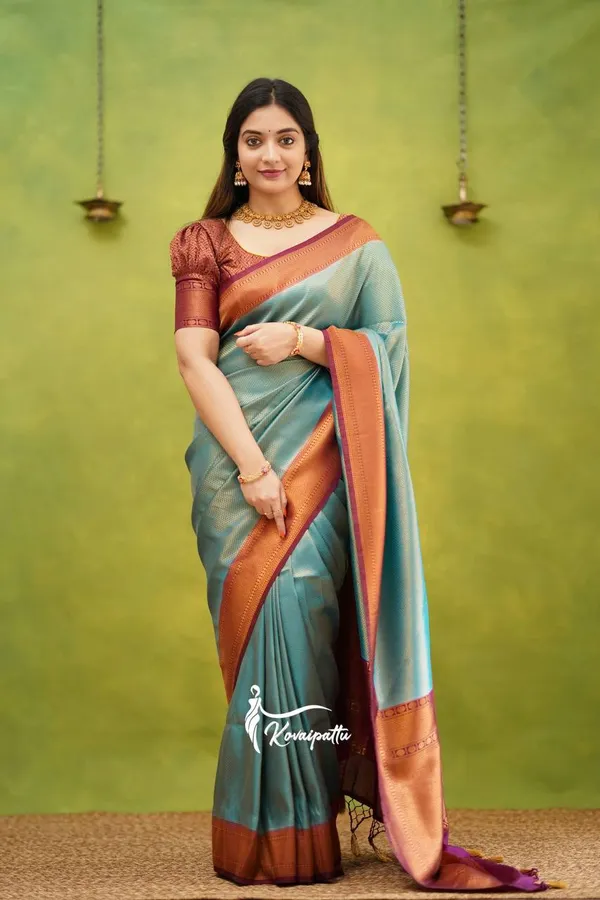 Blue_Soft_Lichi_Silk_Saree_For_Women