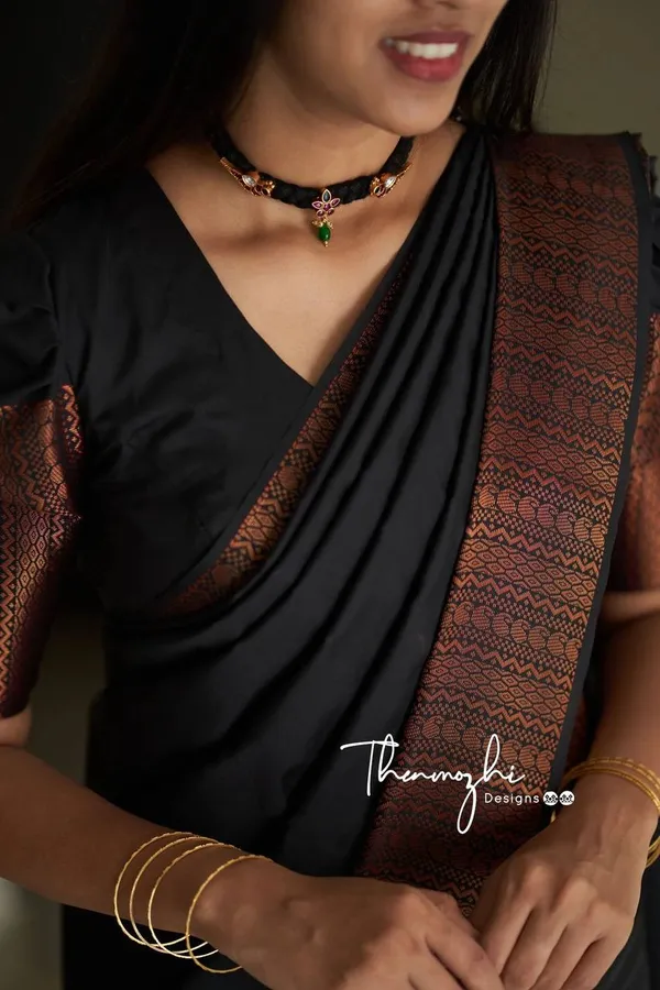Black_Banarasi_Soft_Lichi_Silk_Saree_For_Women