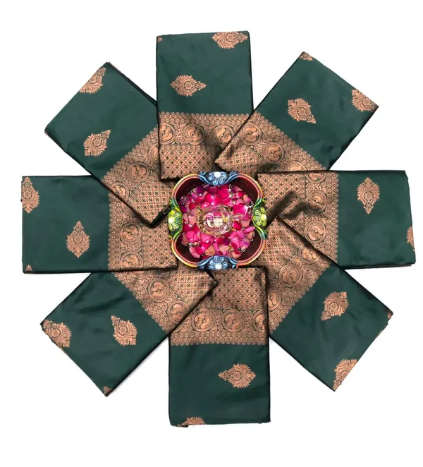 Green_Soft_Lichi_Silk_Saree_For_Women