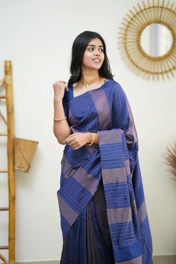 Navy_Blue_Soft_Lichi_Silk_Saree_For_Women