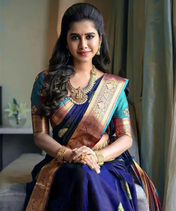 Navy_Blue_Soft_Lichi_Silk_Saree_For_Women
